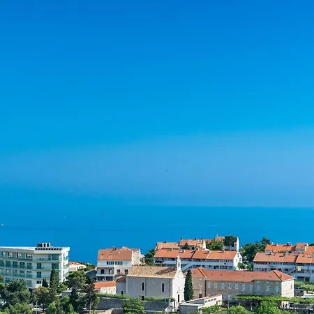 Apartment Lero *