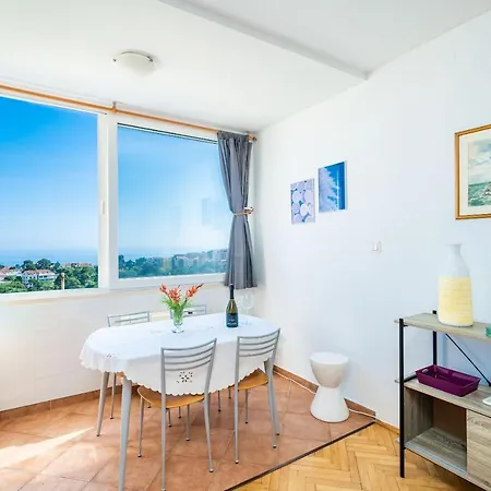 Lero Apartman *