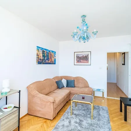 Apartman Lero *