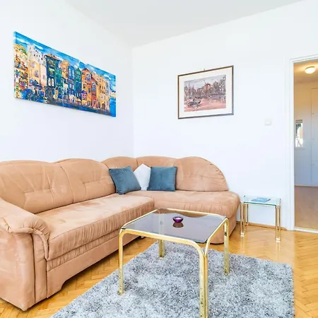 Lero Apartman